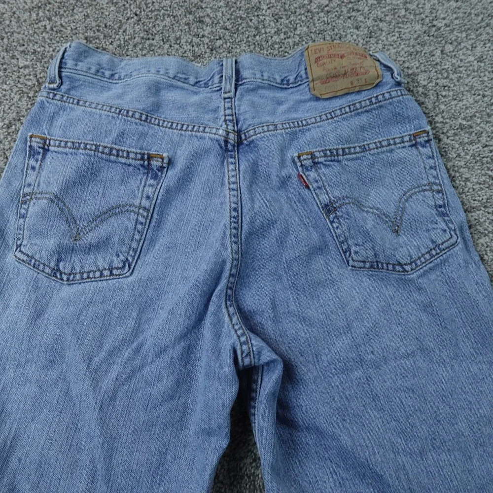 VTG Levis Shorts Mens 31 Light Blue Denim Jean Jorts 550 Relaxed Fit Dad Y2K 00s